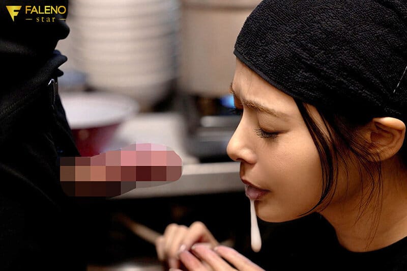 av hd สาวฝึกหัดโดนข่มขืนทุกวันในร้านราเม็งชายล้วน FNS-192 2