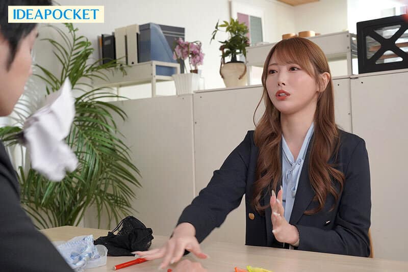japan porn ตื่นเมาเจอเพื่อนร่วมงานเก่าเคียงข้าง เย็ดสดเช้าเสียวจนลาเว้นงานทั้งวัน IPZZ-884 1